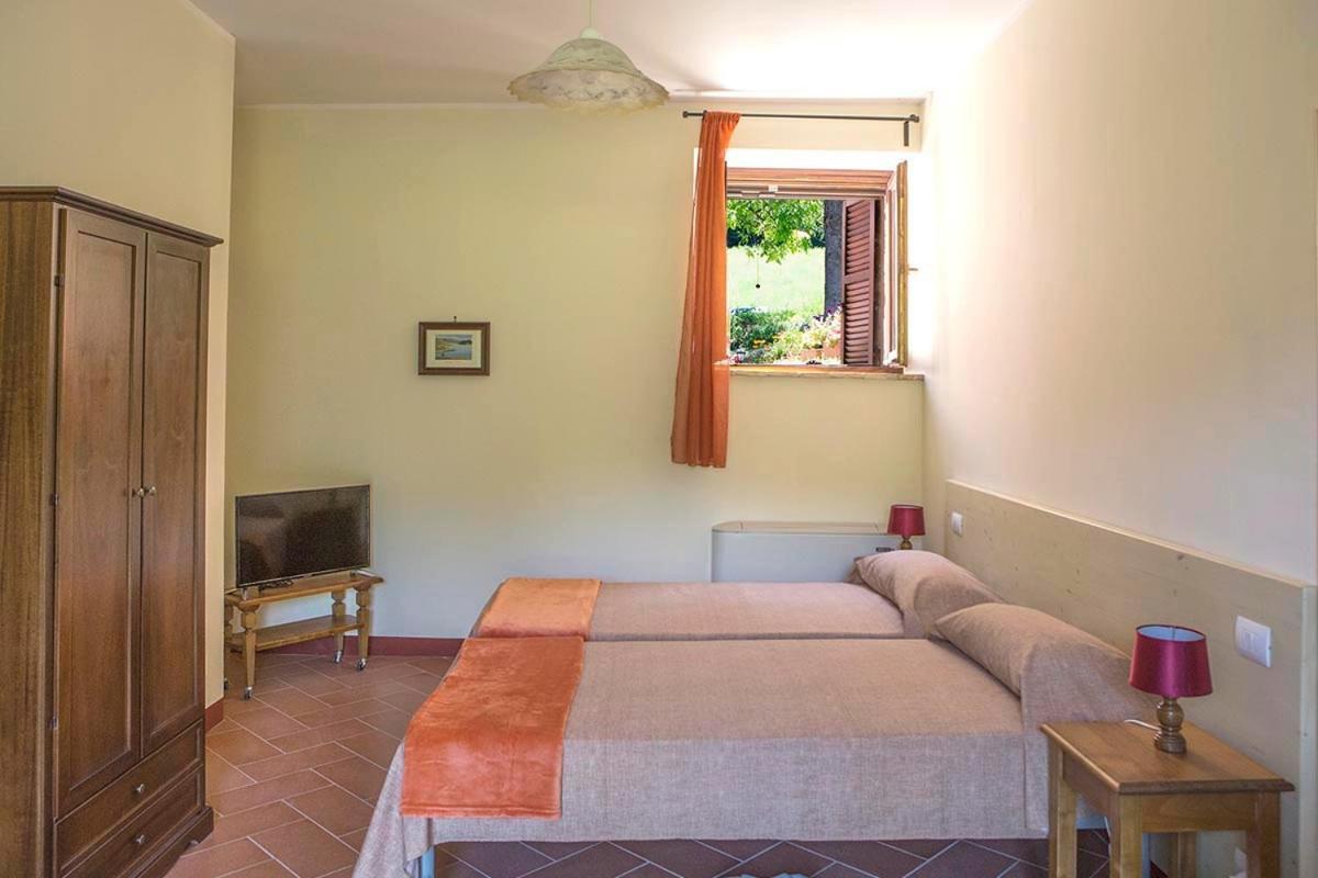 Agriturismo I Melograni 페렌틸로 외부 사진